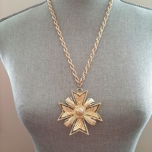 Gorgeous Statement Necklace